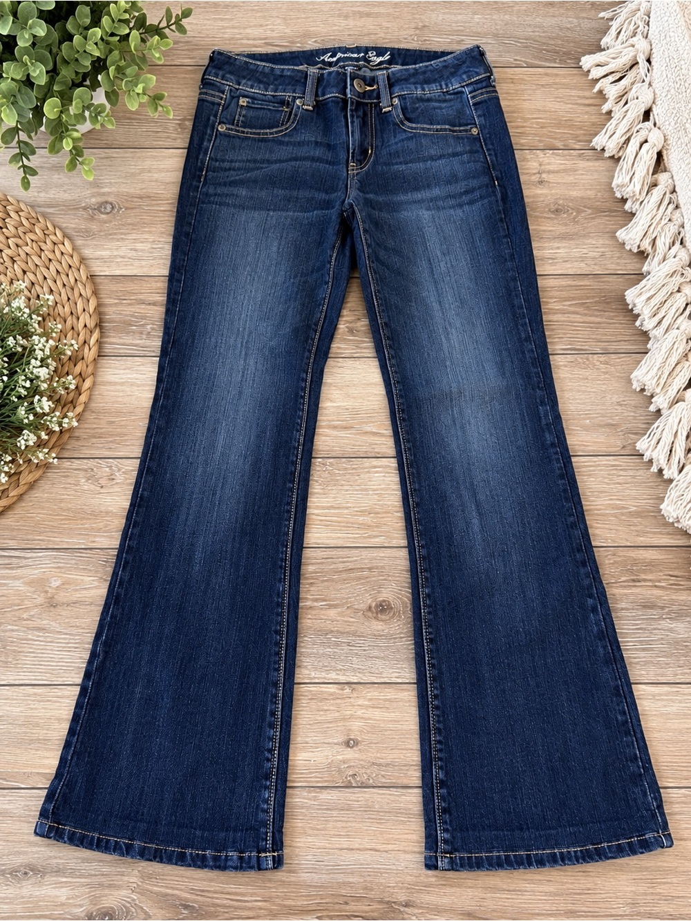 American Eagle Outfitters Dark Blue Flare Jeans (698)